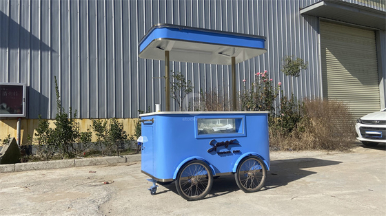 モバイル・ガストロノミーの発表 三輪車食品車の世界を探索