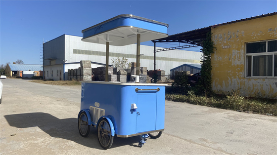 モバイル・ガストロノミーの発表 三輪車食品車の世界を探索